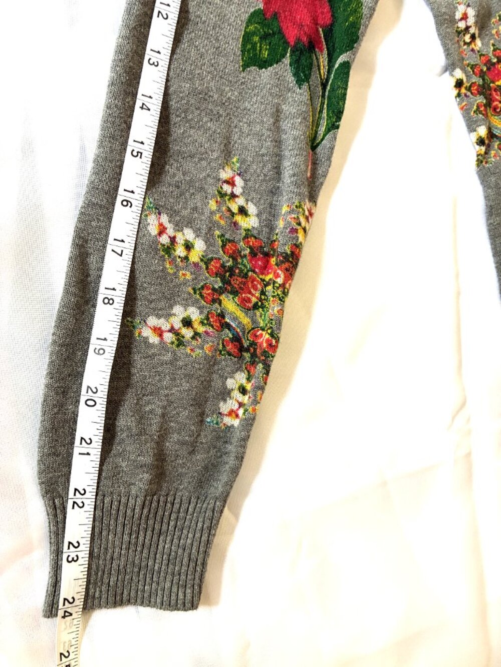 Desigual "Perkins" Floral V-neck Sweater - Picture 9 of 11